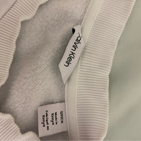 Calvin Klein sweatshirt - Picture 2 of 3